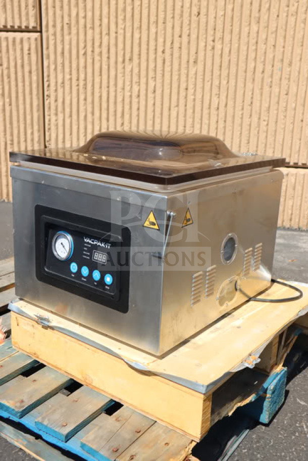 VacPak-It VMC16 Chamber Vacuum Packaging Machine, 16" seal bar, oil pump, minor scratches, out of box, 120V, 9A, 1150W.