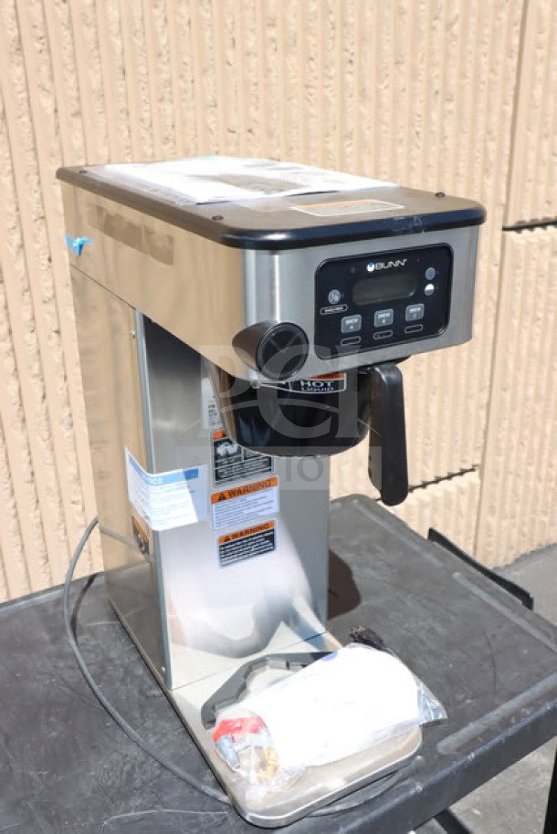 BRAND NEW Bunn 53100.0001 BrewWISE ICB-DV stainless steel coffee brewer, dual voltage, minor scratches, no original packaging.
