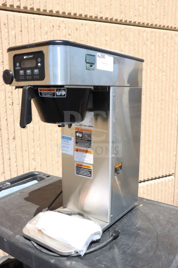 Bunn 53100.0001 BrewWISE ICB-DV coffee brewer, stainless steel, dual voltage, minor scratches, serial ICB0135532.