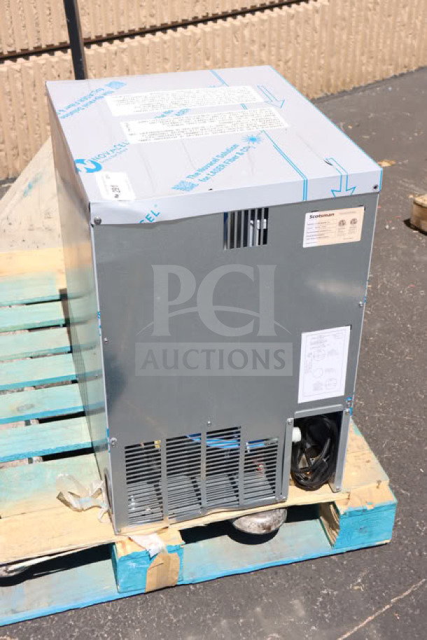 Scotsman UC0918GAX-1A air-cooled ice machine, unboxed, minor scratches, on pallet, serial #25051330010045, 115V.