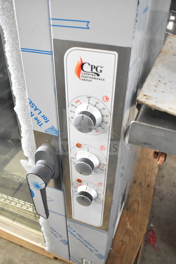 BRAND NEW Cooking Performance Group OCB210I 10 Pan Combi Oven, manual controls, visible broken glass, 208/240V, 3 Phase.