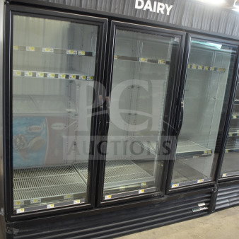 2017 True GDM-72-HC 3 Door Cooler Merchandiser, tested and working, 115V, 1 Phase, for dairy display.