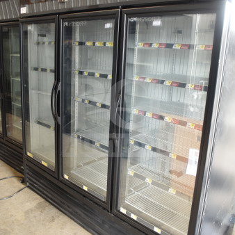 2017 True GDM-72F-HC commercial 3-door freezer merchandiser. Glass doors, shelving inside, tested, and working condition.