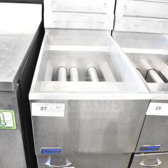 2016 Pitco Frialator 35C commercial deep fat fryer, natural gas, 90,000 BTU, stainless steel, auction tag visible.