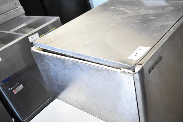 Hoshizaki KM-900MRH Commercial Ice Machine Head, 208-230V, 1 Phase, stainless steel, visible surface wear.