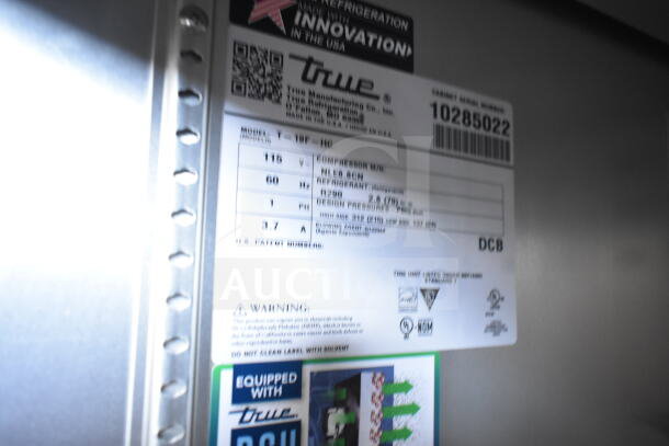 2021 True T-19F-HC commercial freezer label, showing model, voltage, phase, and serial number. 115 volts, 1 phase.
