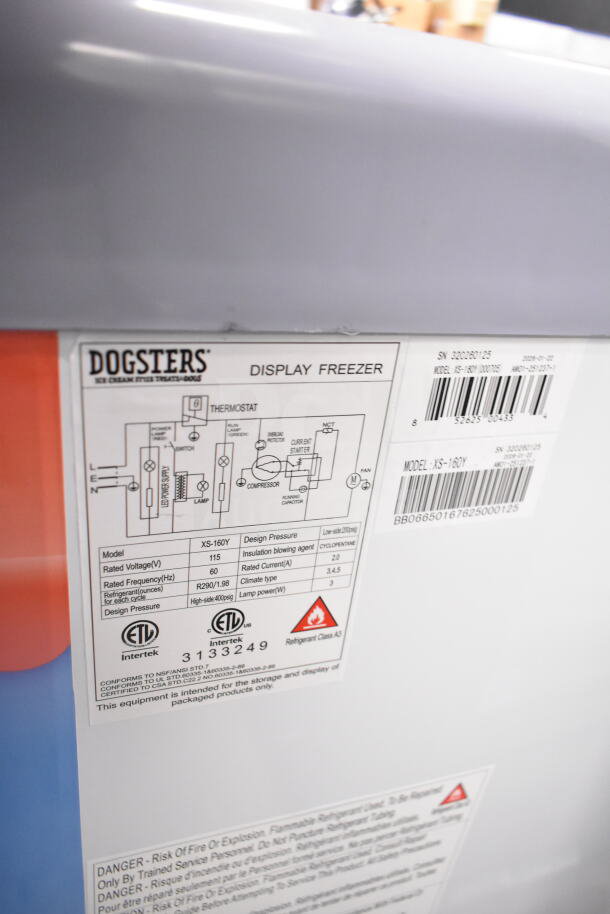 Dogsters XS-160Y chest freezer merchandiser with thermostat diagram and ETL certification labels, 115 volts, 1 phase.