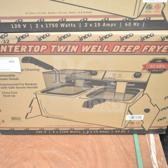 BRAND NEW Winco EFT-32 Countertop Electric Fryer, scratch and dent, dual 16 lb vats, removable power heads, 120V.
