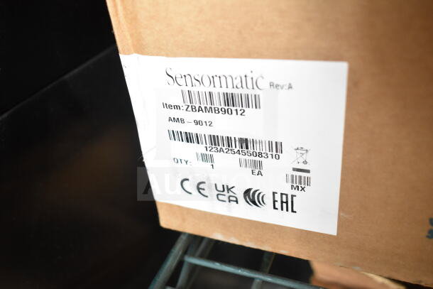 Sensormatic ZBSMPCPEF Compact Pad Pro FM ANT, label shows item number ZBAMB9012 and barcodes, in original packaging.