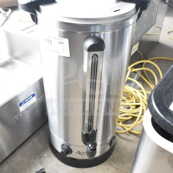 Brand new Avantco 177WB29L water boiler, 7.6 gallons, 196 cups, stainless steel, 120V, 1 phase, minor scratches and dents.