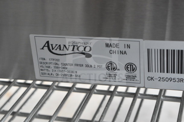 Avantco 177F202 30 lb. dual tank fryer label, shows 208-240V, 2657-3538W, serial CK-250953R-053, made in China.