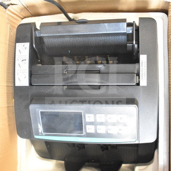 IN ORIGINAL BOX! Kolibri Automatic Bill Counter, 110 Volts, 1 Phase, with display panel and function buttons, new condition.
