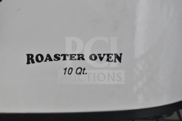 Welbilt RS10M Roaster Oven, 10 Qt, white, labeled "Roaster Oven 10 Qt," 120V, 1 Phase.