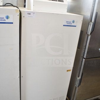 Johnson Controls Isoclean CM air filter, 120V, 1 phase, commercial use. Features visible brand label and serial plate.