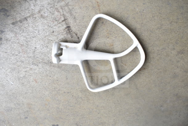 KitchenAid paddle attachment for KSM90PSWH mixer, white, slightly worn condition.