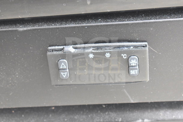 SG Merchandising SD-12 cooler control panel, displaying temperature settings. Model: SD-12, 110V, 1 phase.