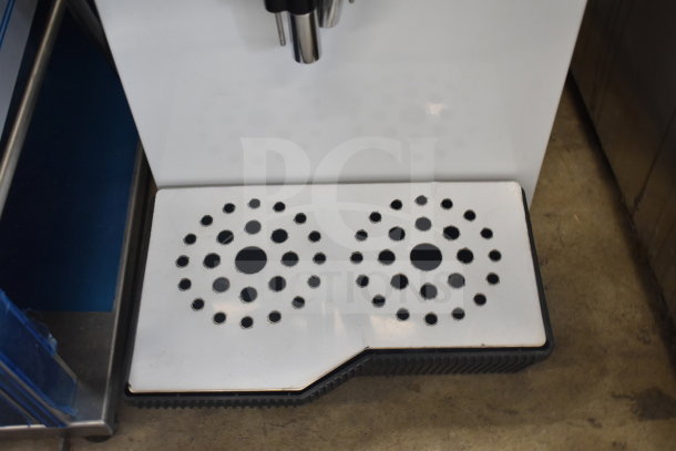 Commercial dual head steam milk frother, 110V, 1 phase, sleek design, ideal for cafes, excellent condition.