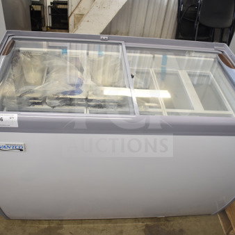 BRAND NEW SCRATCH AND DENT! Avantco 360ADCGEL9 49" 9 Pan Gelato Dipping Cabinet. 115 Volts, 1 Phase.