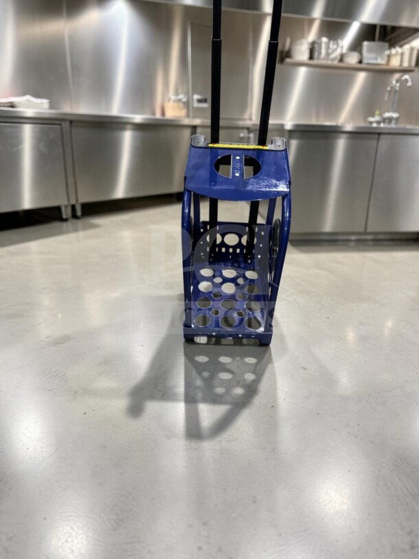 ZUCA Sport Frame rolling cart, navy blue, built-in seat, flashing wheels, excellent condition, inspected, ready for use.