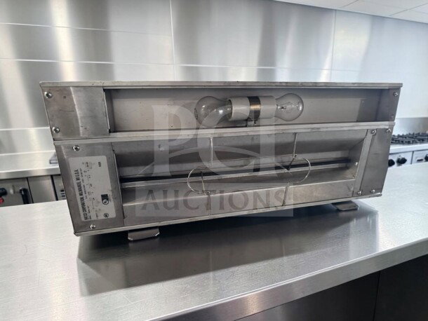 Hatco GRAHL-24 24" Glo-Ray food warmer, high wattage, toggle controls, 120V, 620W, UL/NSF listed, excellent condition.