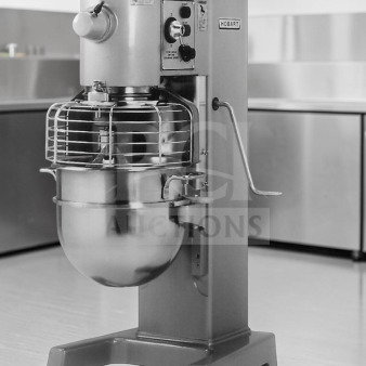 Hobart D340 Automix 40 Qt mixer, superb condition, stainless steel bowl, heavy-duty hook, 1.5 HP, 208V, 3 phase, UL/NSF listed.