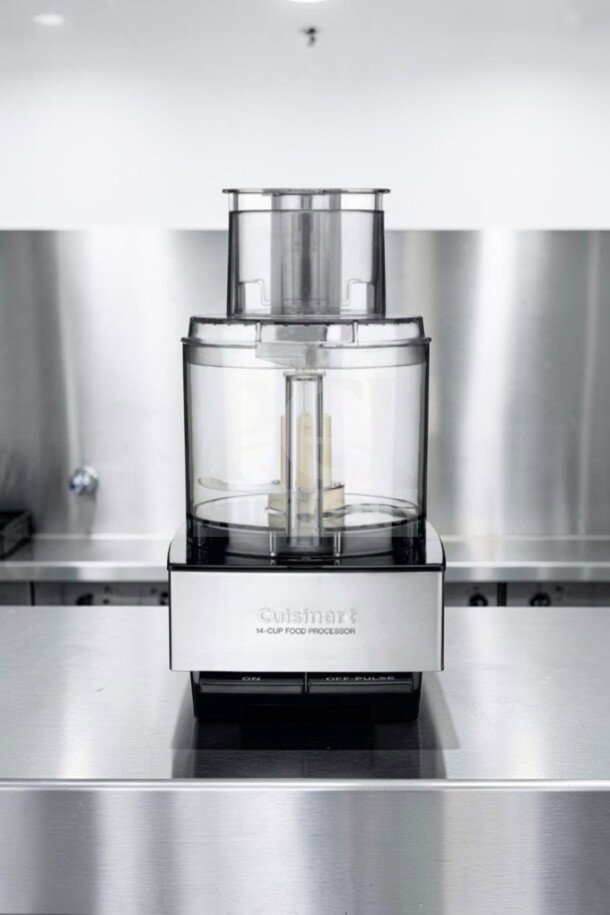 Flawless Cuisinart DFP-14BCNY 14-Cup Food Processor, 720W, stainless steel, fully tested, UL listed, excellent condition.