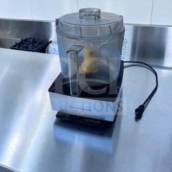 Cuisinart DFP-14BCNY 14-cup food processor, stainless steel base, flawless condition, UL listed, fully tested operational.