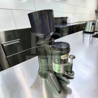 OBEL Mito ATR M64 commercial coffee grinder in exceptional condition, 120V, Italian burr, fully tested, metallic finish.