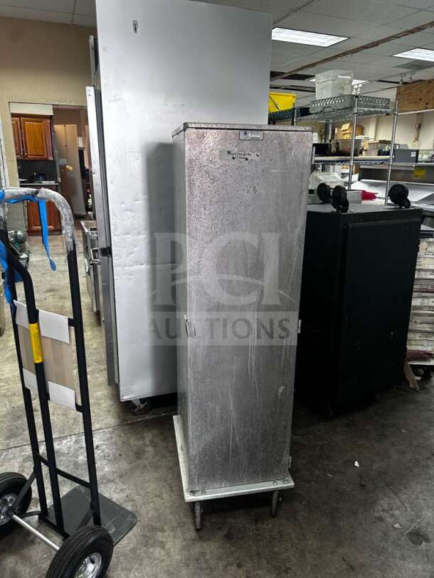 Lockwood CA60-RR25 stationary retarder cabinet, aluminum, holds 25 half-size pans, NSF-certified, excellent condition.