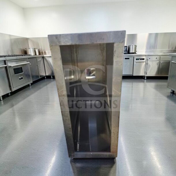 Halton Commercial Stainless Steel Exhaust Hood, heavy-duty kitchen ventilation system, outstanding condition, fully tested.