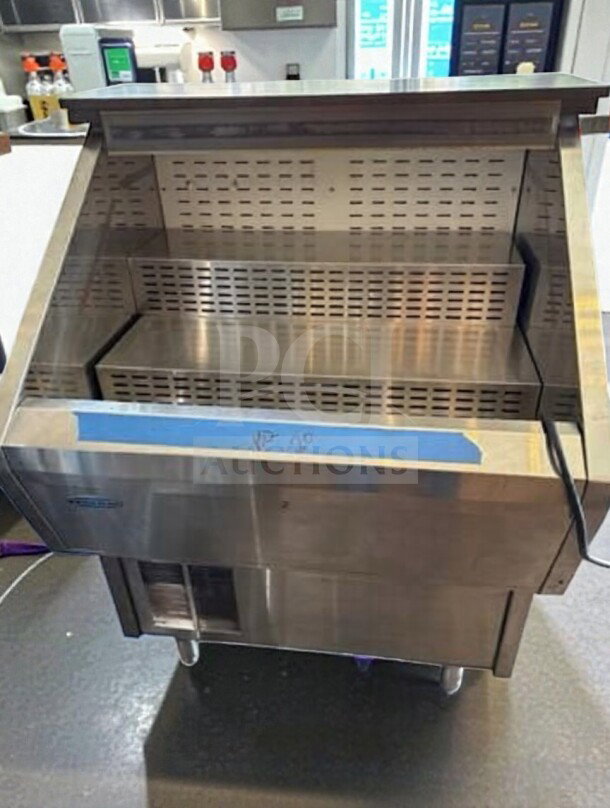 Federal RSS3SC-2B commercial refrigerated display case, excellent condition, 36", self-service, UL listed, fully tested.