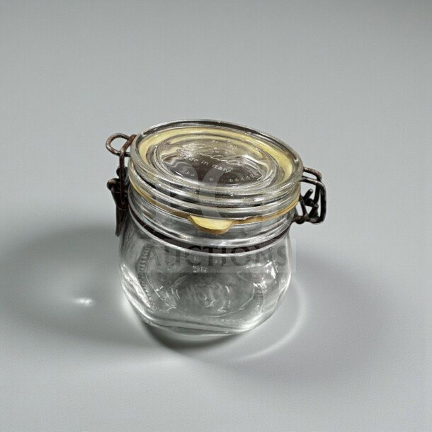 Pristine Bormioli Rocco Fido 1/2L glass jar with airtight clamp lid, made in Italy, clear glass, excellent condition.
