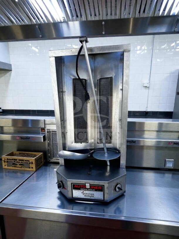 Optimal Automatics 3PG Autodoner, natural gas vertical broiler, 65 lb. capacity, exceptional condition, fully tested.