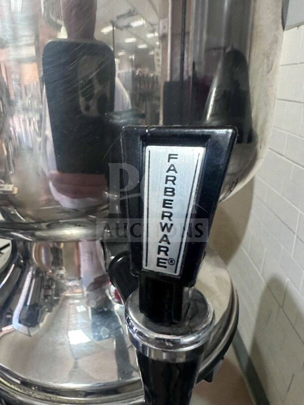 Farberware Commercial Coffee Urn, stainless steel, 115V, outstanding condition, fully tested, labeled "Farberware."