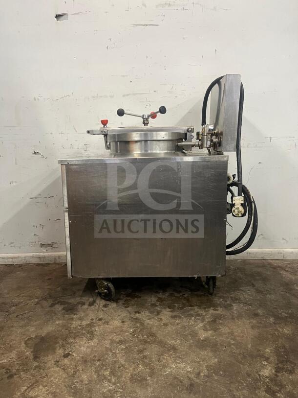 bki FKM-F 24 Inch Electric Pressure Fryer, extra large volume, manual control, stainless steel, used condition.