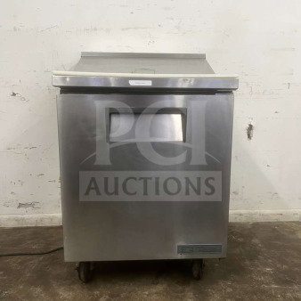 True TSSU-27-08-HC 27" Refrigerated Sandwich Prep Table, stainless steel, right hinged door, on wheels, used condition.