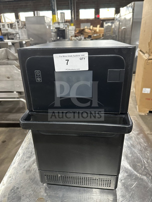 MerryChef Eikon E2S black electric countertop rapid cook oven, model E2S, 208/240V, 1Phase, excellent condition.