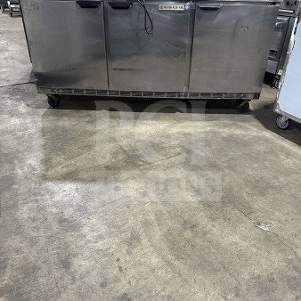 Beverage-Air WTR72AY 72" stainless steel 3-door refrigerator, electric, on casters, commercial use, solid flat-top.