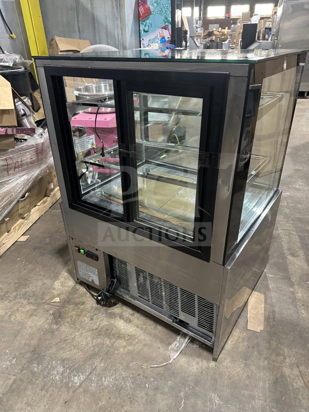 Universal stainless steel refrigerated bakery merchandiser, model CD900-2-HC, with straight glass and rear sliding doors.