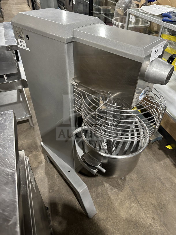 Univex SRM30+ planetary mixer, 30 qt, with splash guard, stainless steel bowl, and dough hook. Model SRM30+, SN M016761.