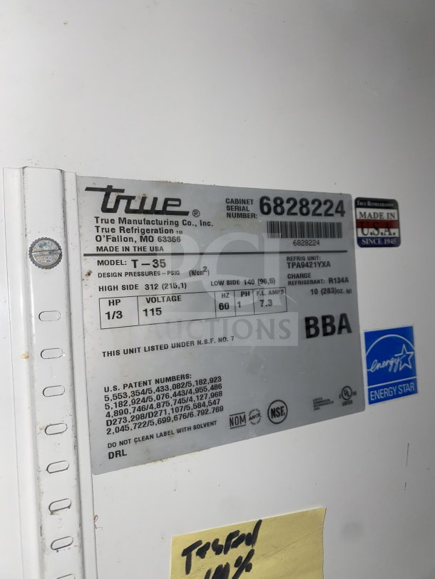 True T-35 commercial stainless steel 2-door refrigerator, poly-coated wired rack, energy label, serial number 6828224.