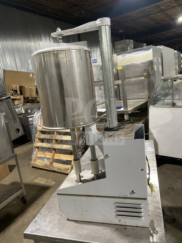Skymsen commercial stainless steel ice cream mixer, model BAK-16 SN: 000909, 110/220V, countertop design, used condition.