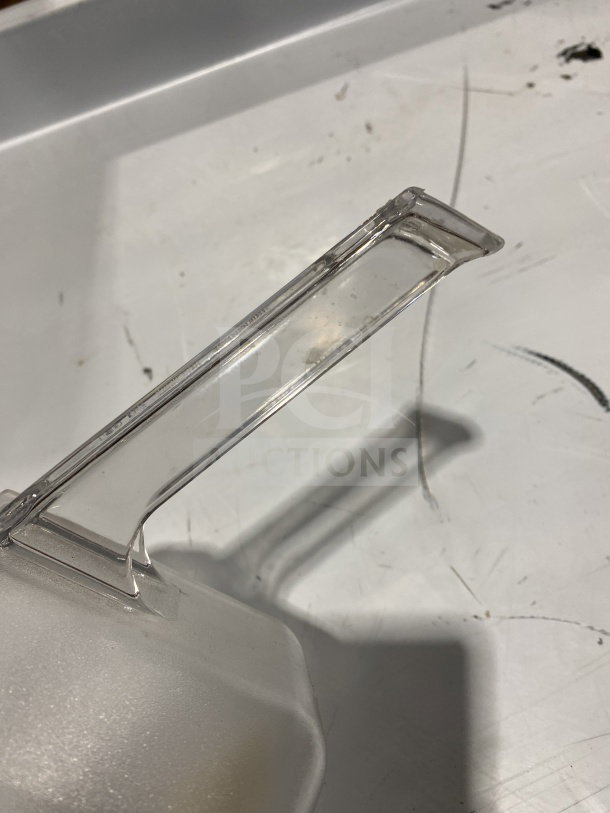 New Camwear Commercial Clear Polycarbonate Food Scoop, Model 9964, in pristine condition.