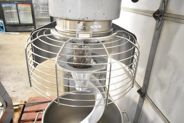 Hobart M802 80-Quart Planetary Dough Mixer with bowl, dolly, bowl guard, and dough hook. 200V, 3 Phase, commercial use.