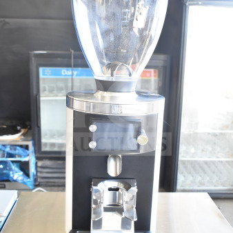 Brand new scratch and dent 2025 Mahlkonig E80W GBS espresso grinder, 4 lb. capacity, white, 120V, 1 Phase.