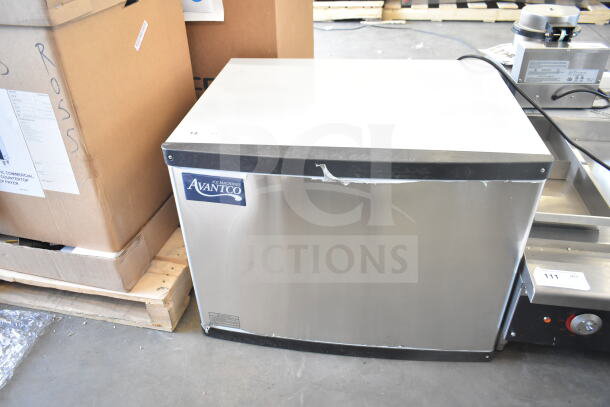 Brand new Avantco 194MCF430A ice machine, 397 lb capacity, 115V, 1 Phase, minor scratches, visible branding label.