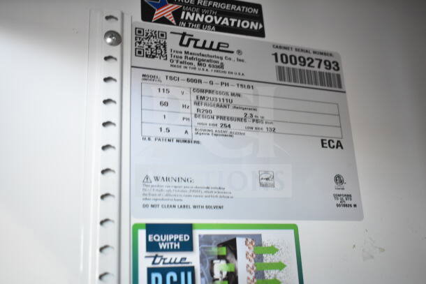 Label of True TSCI-600R-G-PH Cooler, 115V, single-phase. Shows serial number, compressor info, refrigerant, and safety warnings.