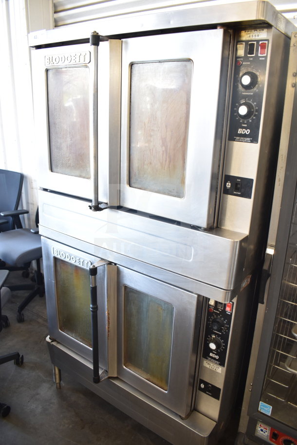 2020 Blodgett BDO-100-G-ES convection ovens, natural gas, view doors, thermostatic controls, 45,000 BTU, commercial grade.