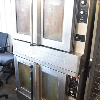 2020 Blodgett BDO-100-G-ES convection ovens, natural gas, view doors, thermostatic controls, 45,000 BTU, commercial grade.