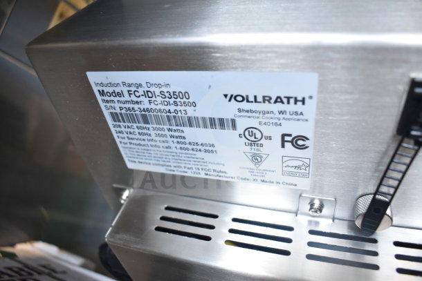 BRAND NEW Vollrath FC-IDI-S3500 Single Hob Drop-In Induction Range, 208/240V, with temperature control probe.